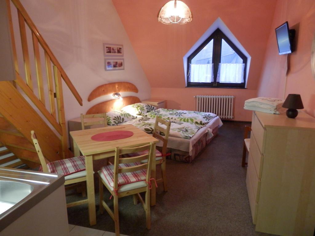 Pension Mona Harrachov Pokoj fotografie